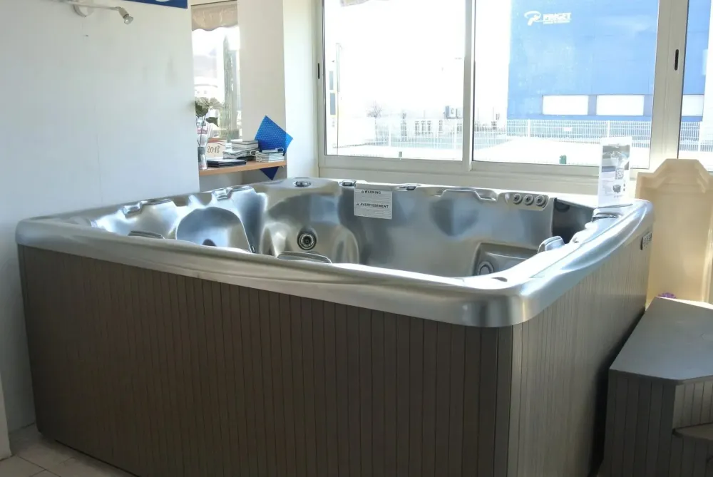 Pose de spa sur mesure près de Saint-Julien-en-Genevois